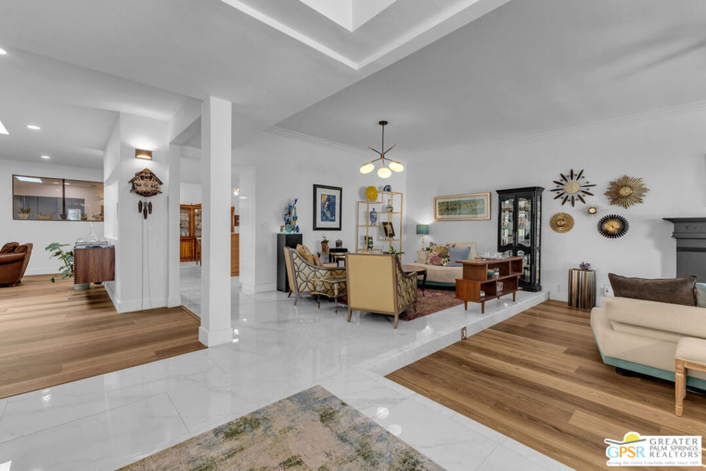 MLS #25578239PS image #1