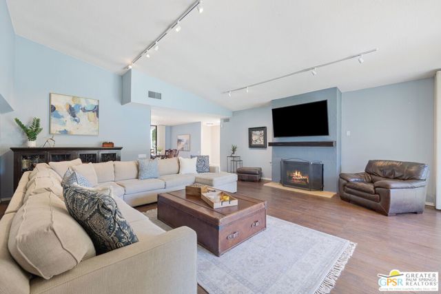 MLS #25578365PS image #16