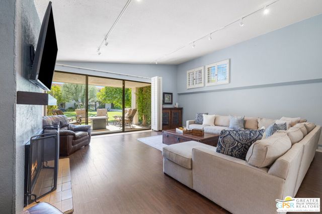 MLS #25578365PS image #17