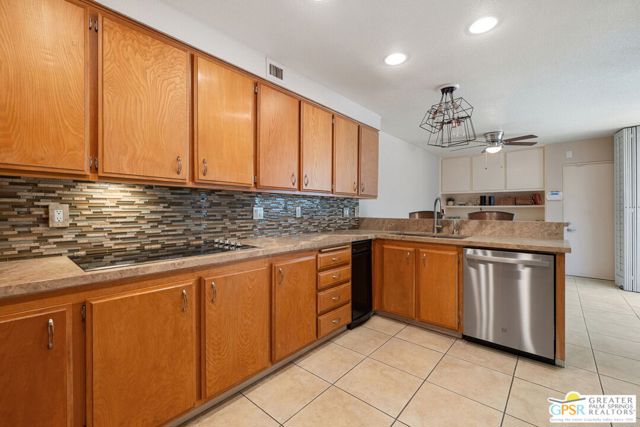 MLS #25578365PS image #24