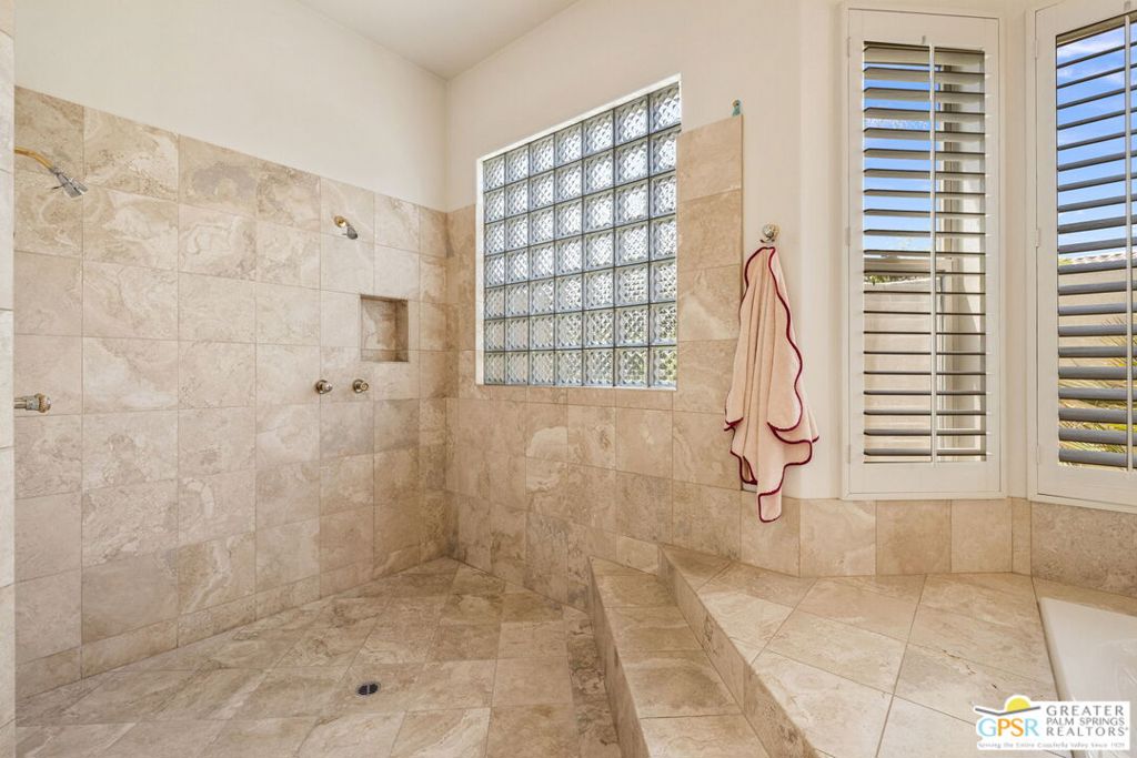 MLS #25579245PS image #43