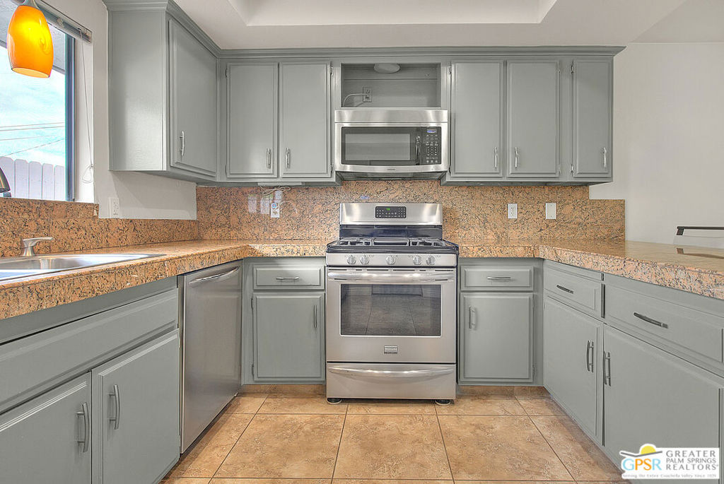 MLS #25579593PS image #21