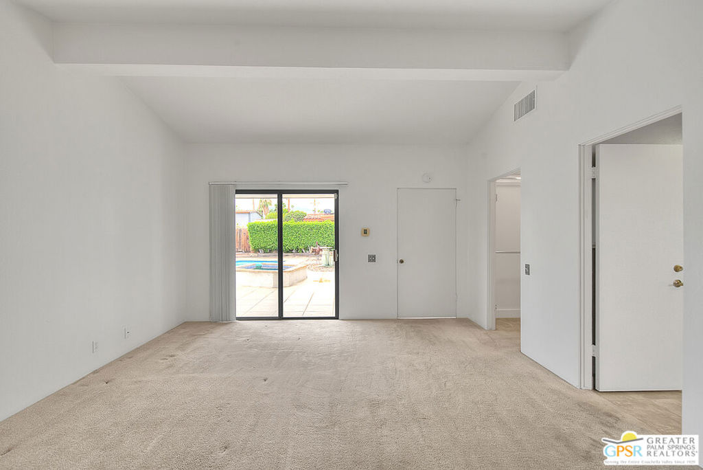 MLS #25579593PS image #26