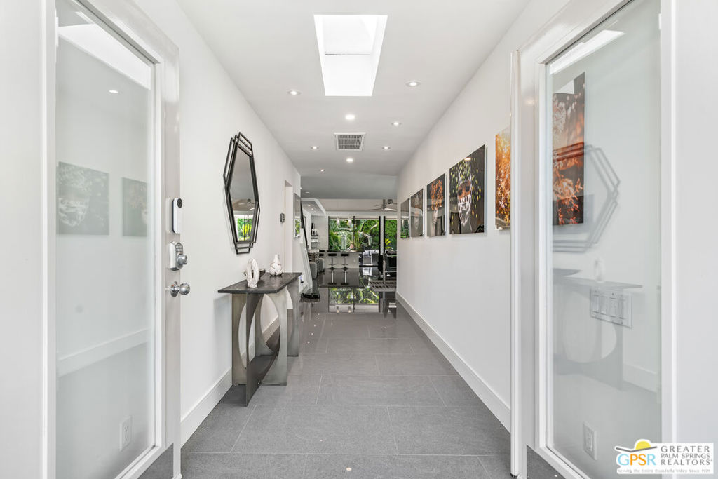 MLS #25579701PS image #1