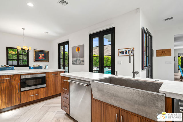 MLS #25580171PS image #24