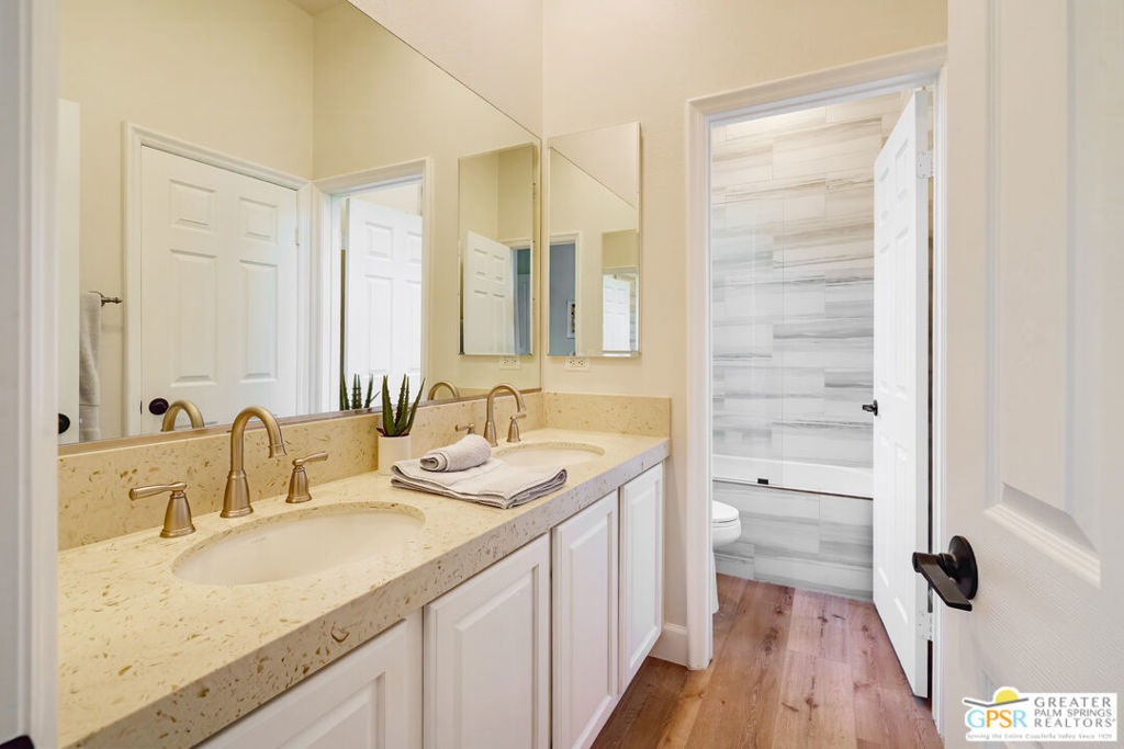 MLS #25580671PS image #33