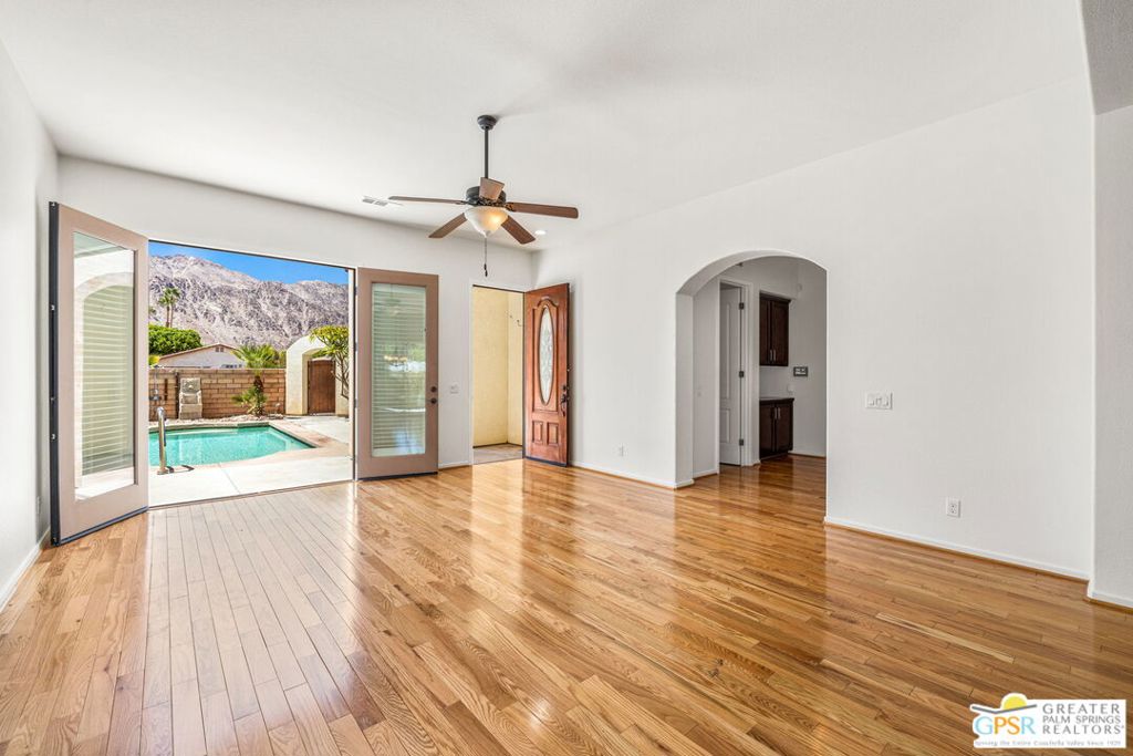 MLS #25581339PS image #2