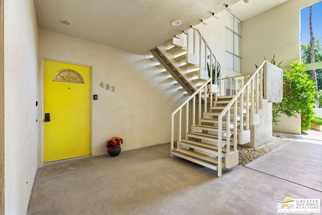 MLS #25581645PS image #2