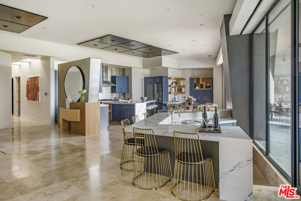 MLS #25581721 image #17