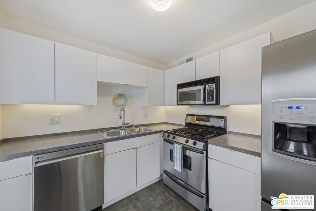 MLS #25581751PS image #16