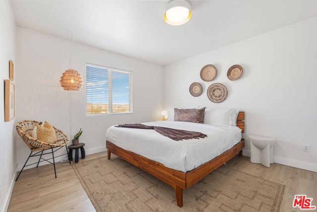 MLS #25582205 image #16