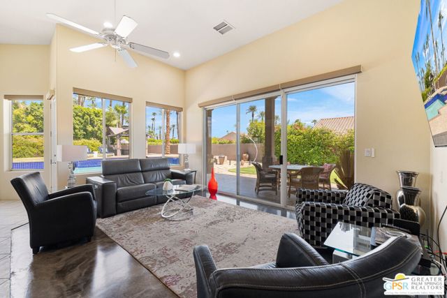 MLS #25582673PS image #18