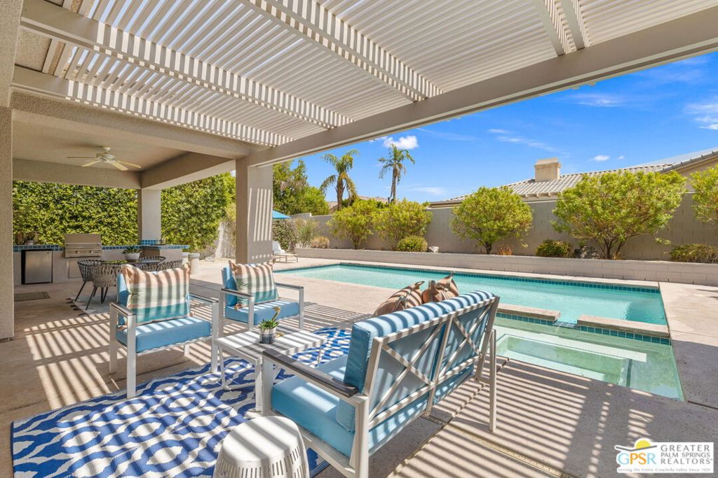 MLS #25582813PS image #1