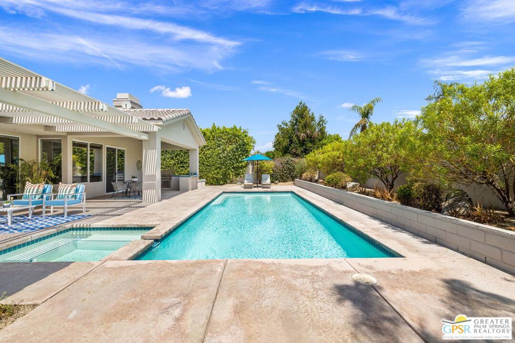 MLS #25582813PS image #2