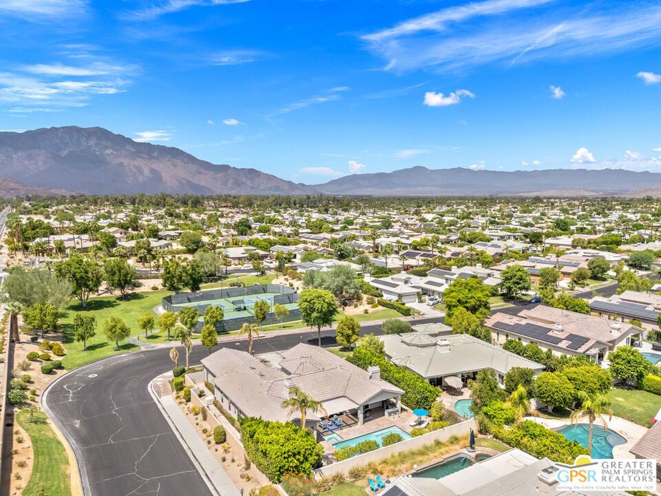 MLS #25582813PS image #4