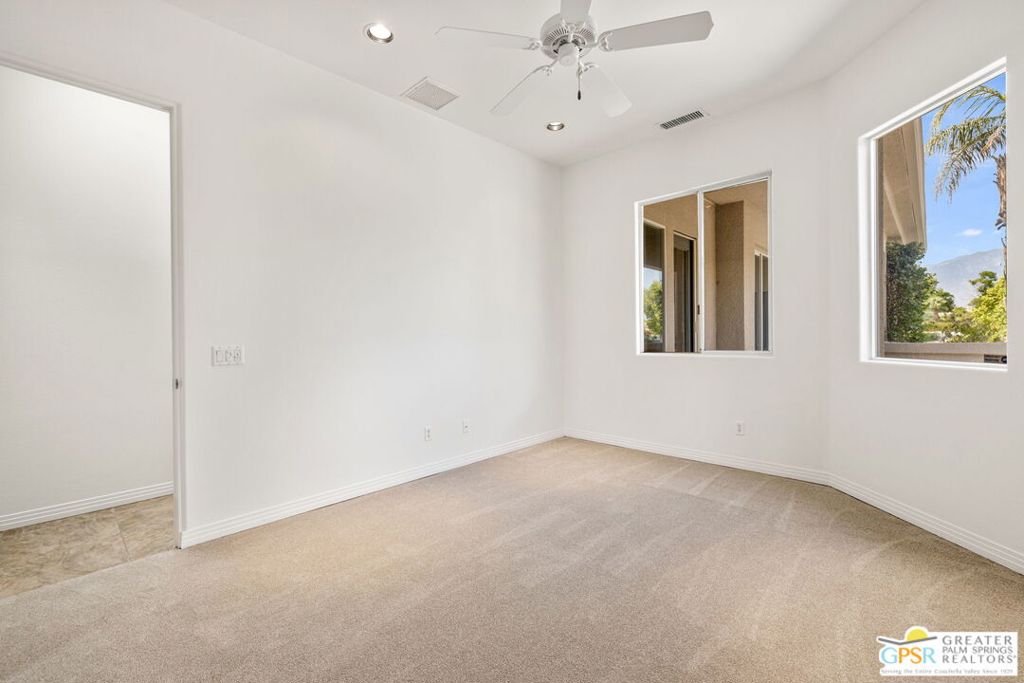 MLS #25582813PS image #44