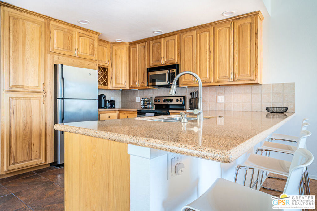 MLS #25582841PS image #10