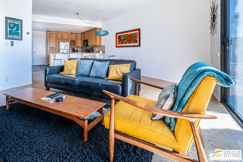 MLS #25582841PS image #2