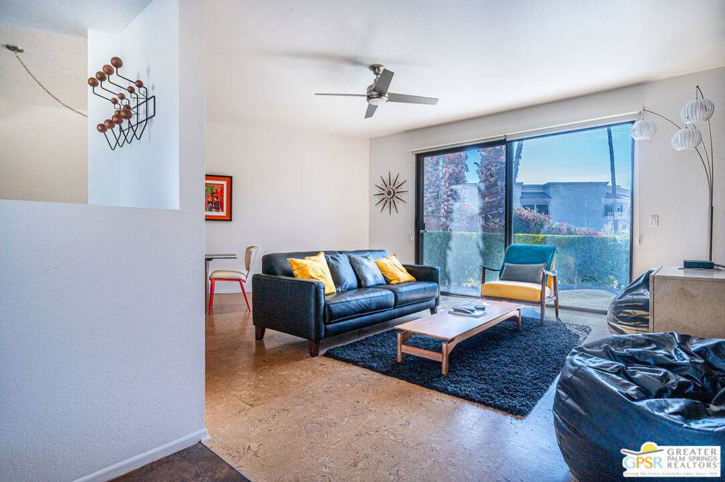 MLS #25582841PS image #3