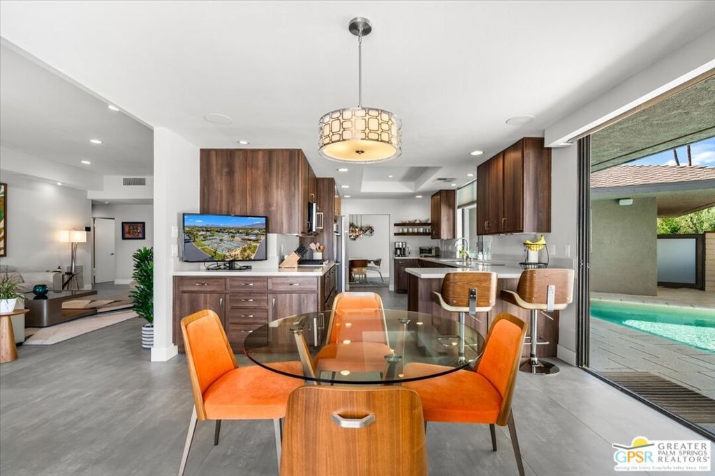 MLS #25582843PS image #11