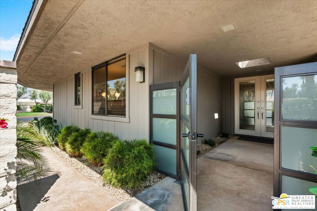 MLS #25582843PS image #4