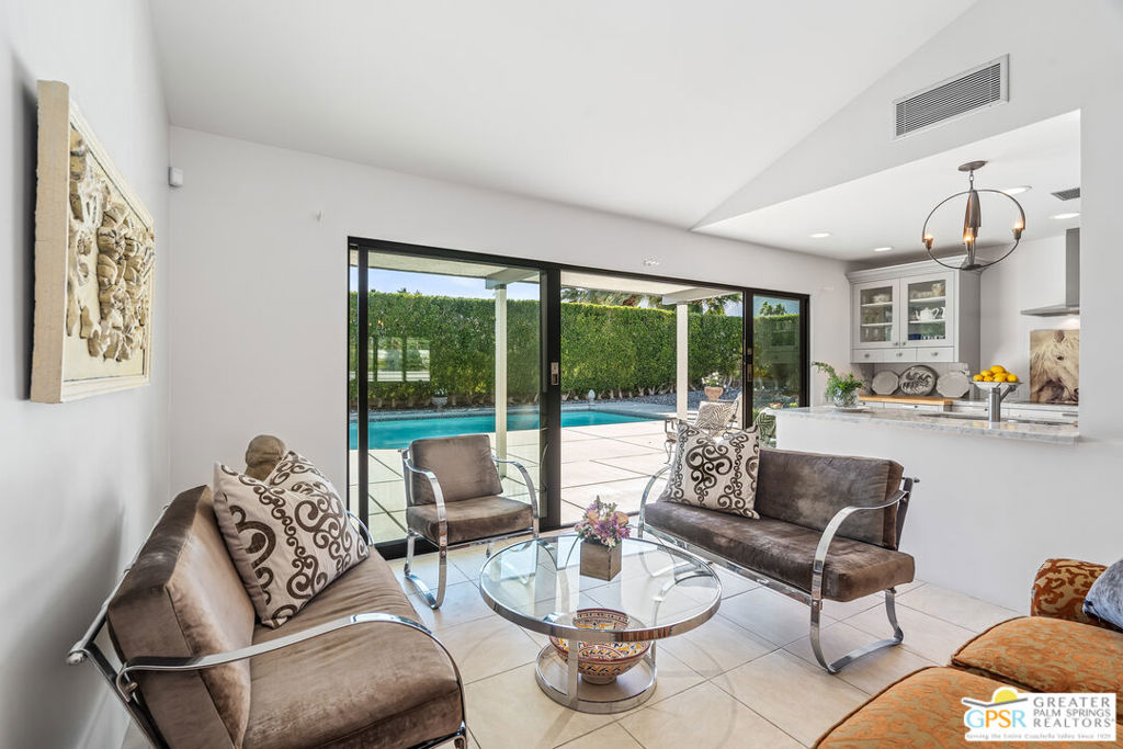 MLS #25583715PS image #14