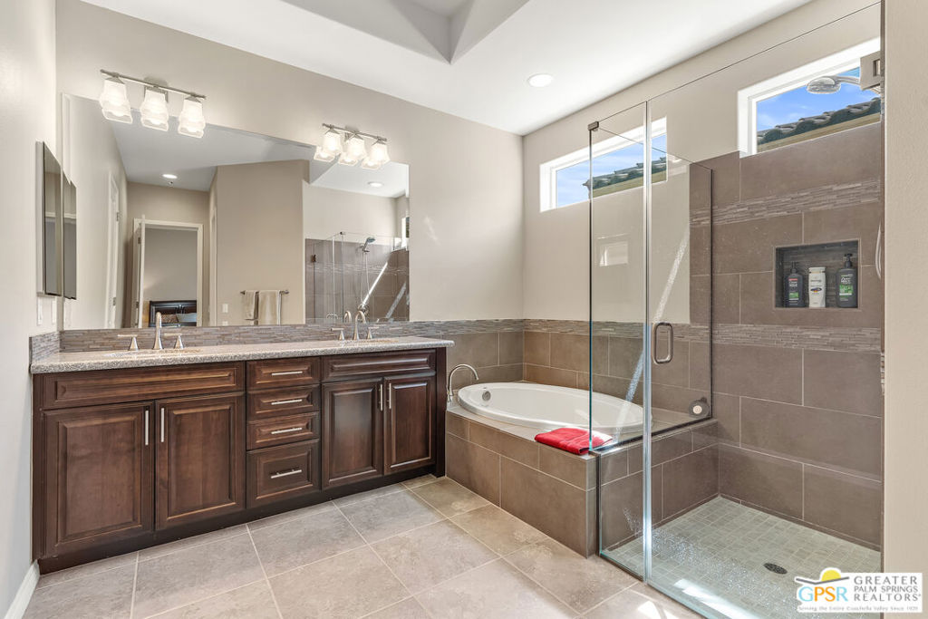 MLS #25583763PS image #22