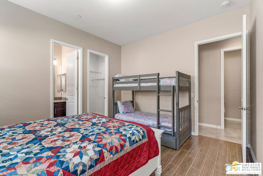 MLS #25583763PS image #29