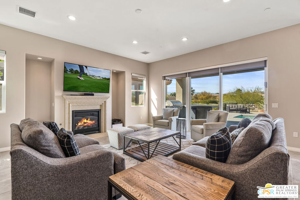 MLS #25583763PS image #5