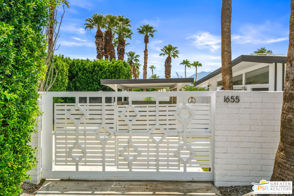 MLS #25583943PS image #2