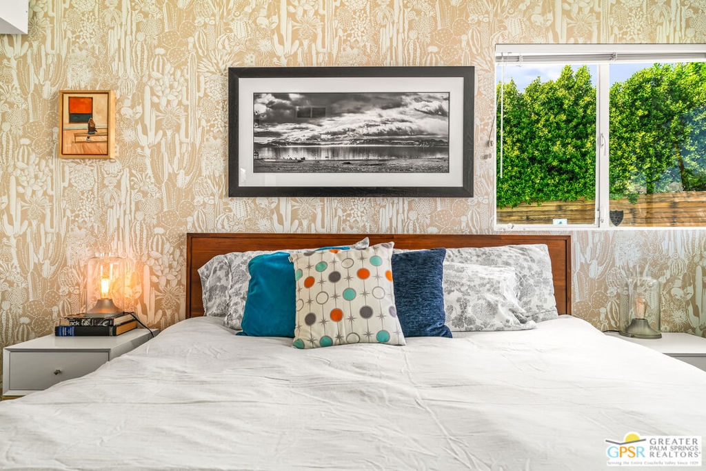 MLS #25583943PS image #24