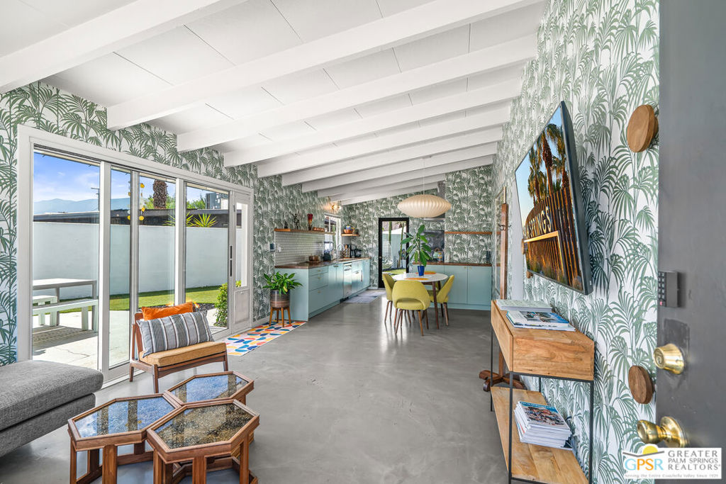 MLS #25583943PS image #4