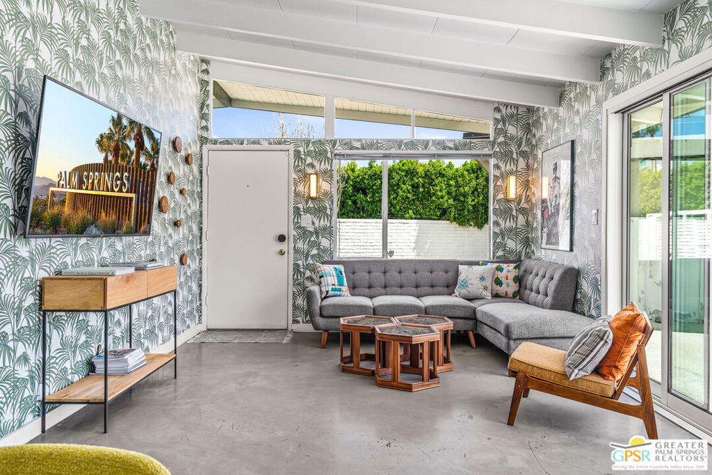 MLS #25583943PS image #7