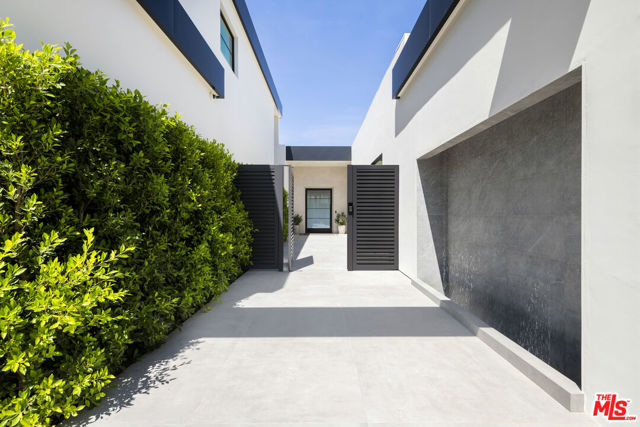 MLS #25584221 image #2