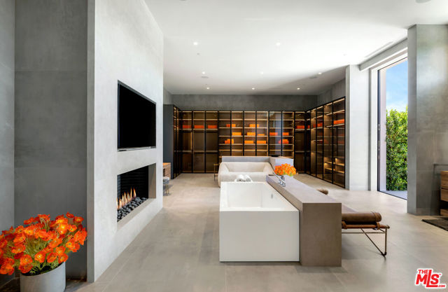 MLS #25584221 image #21