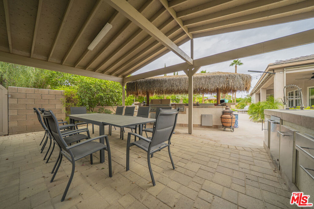 MLS #25586529 image #17