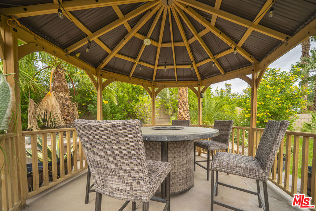 MLS #25586529 image #21