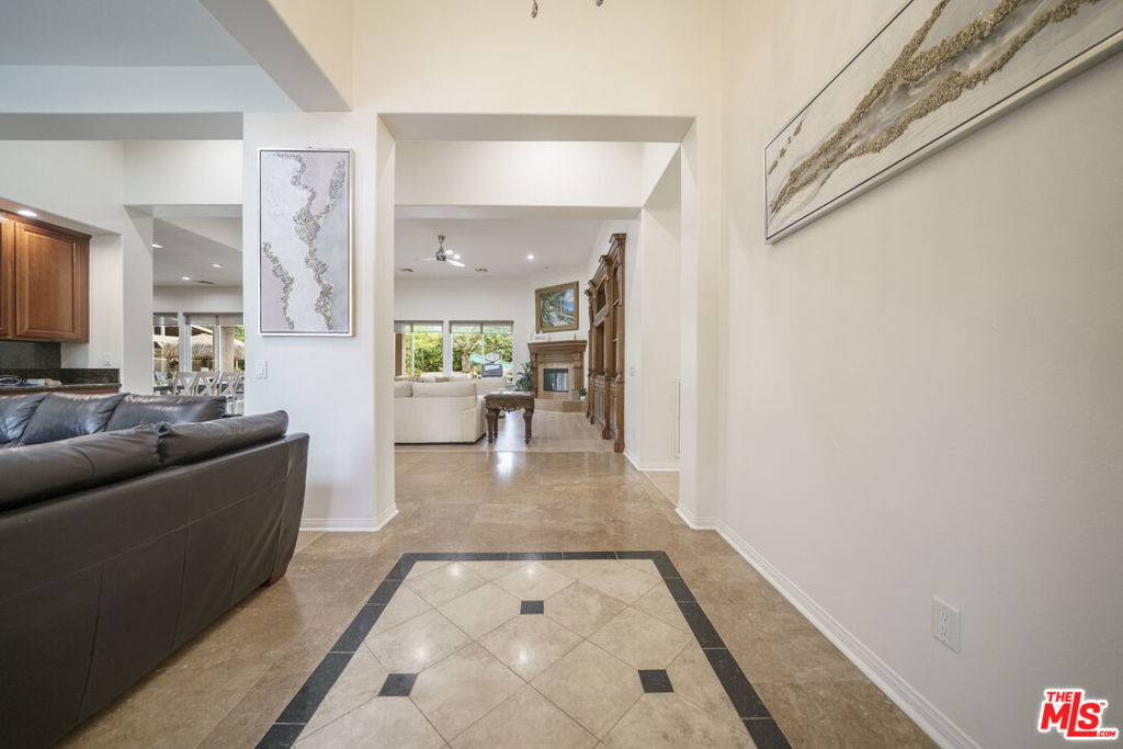 MLS #25586529 image #27