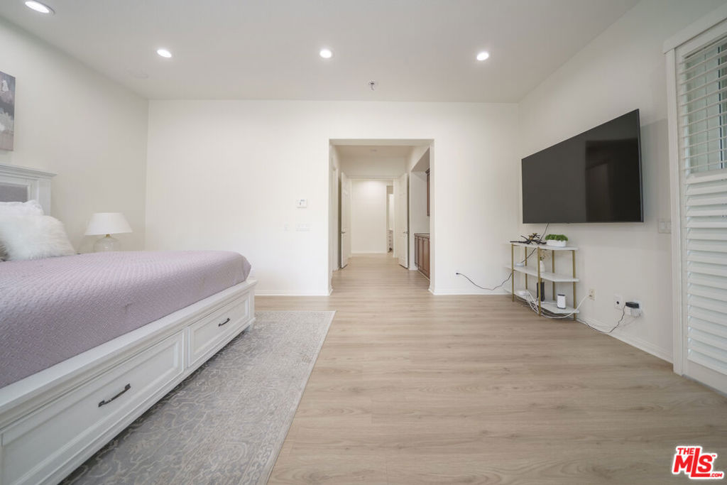 MLS #25586529 image #43