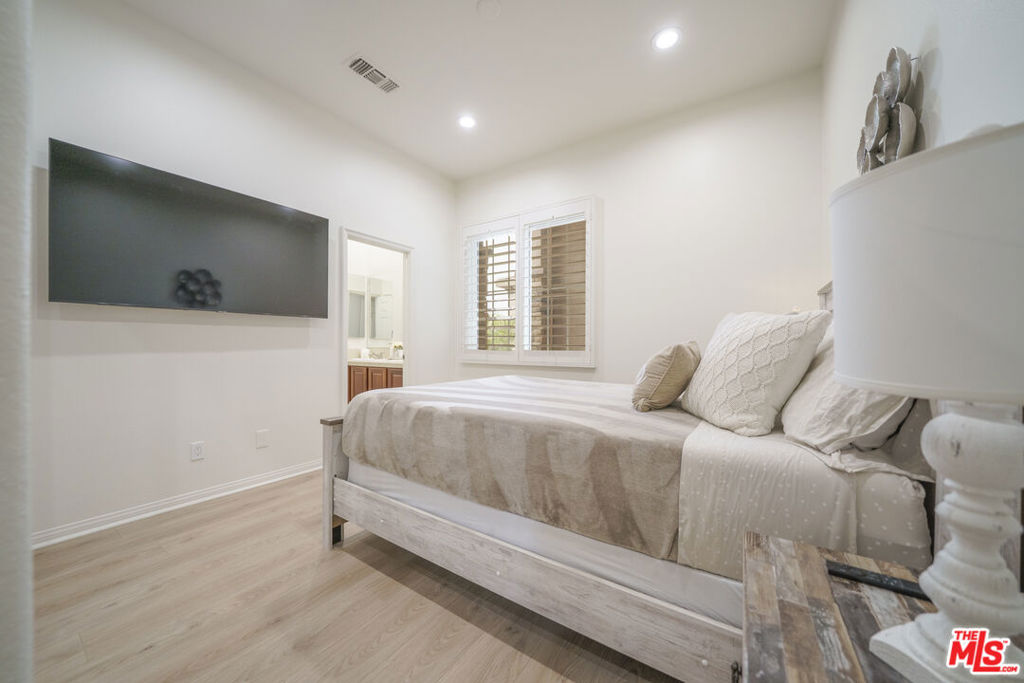 MLS #25586529 image #53