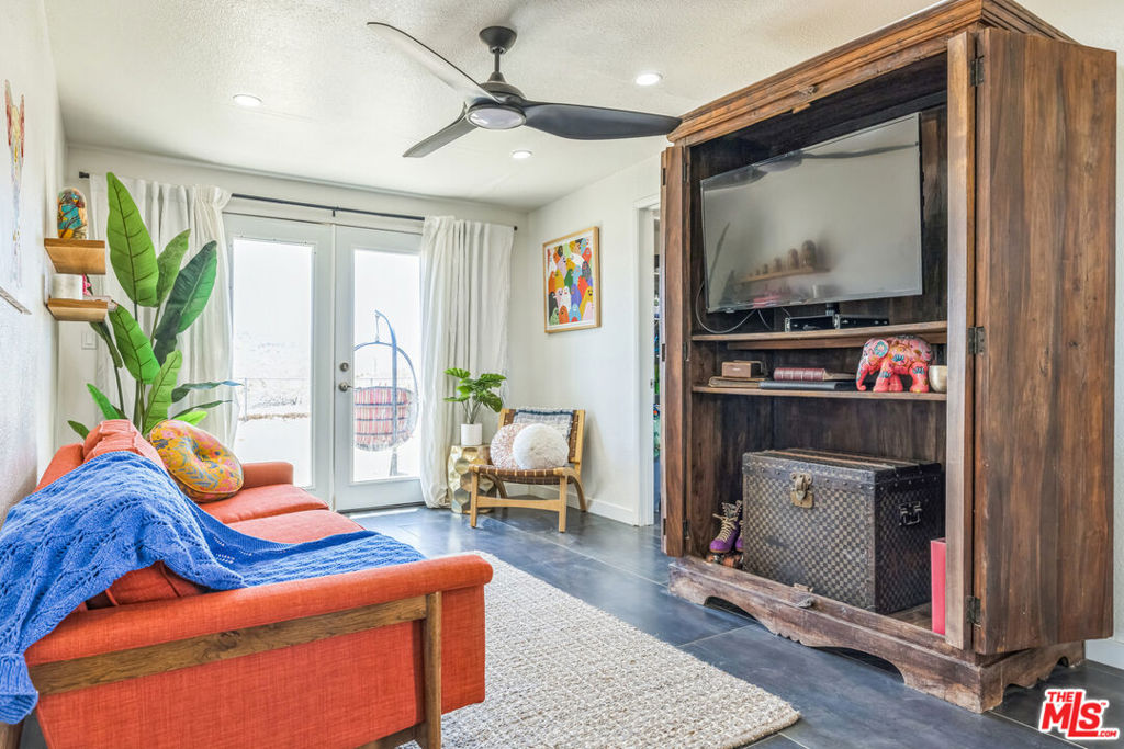 MLS #25587035 image #12