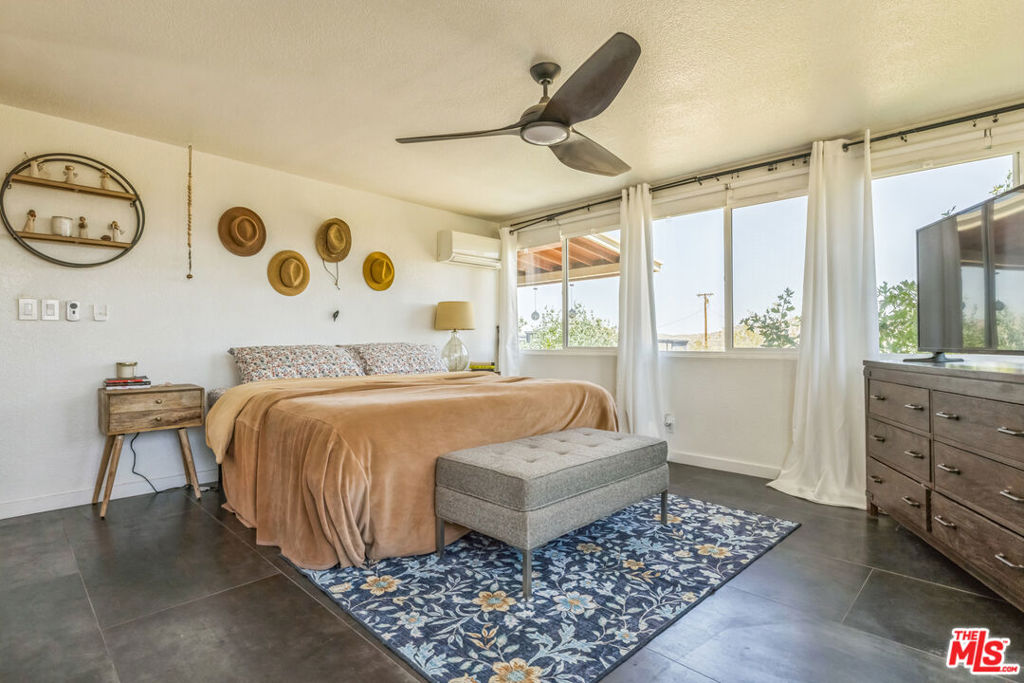 MLS #25587035 image #16