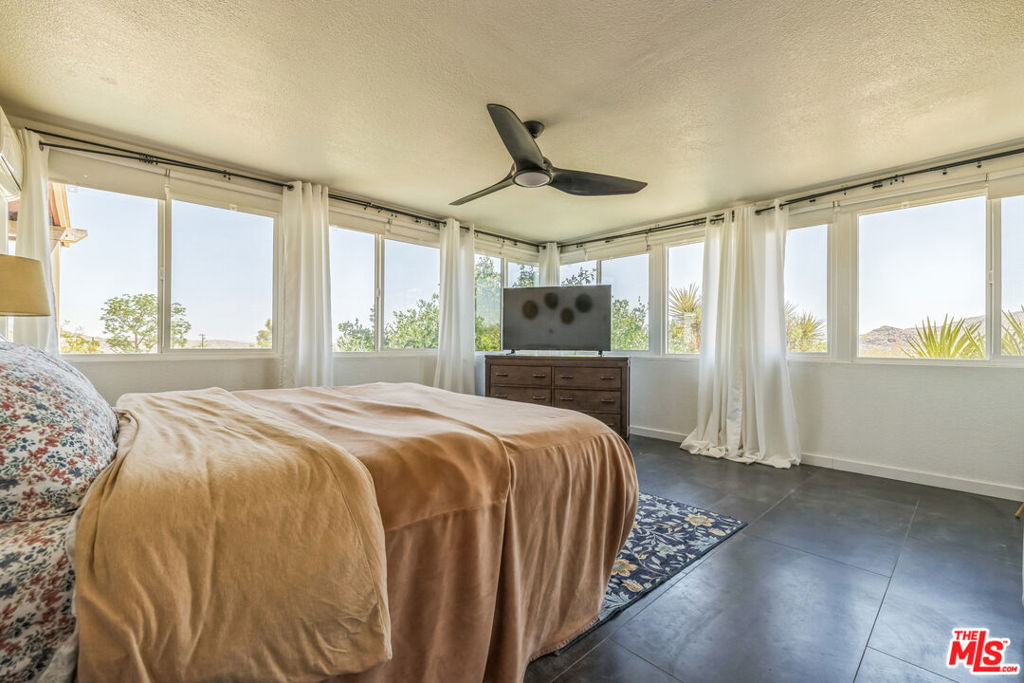 MLS #25587035 image #17