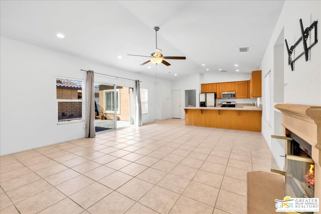 MLS #25587963PS image #5