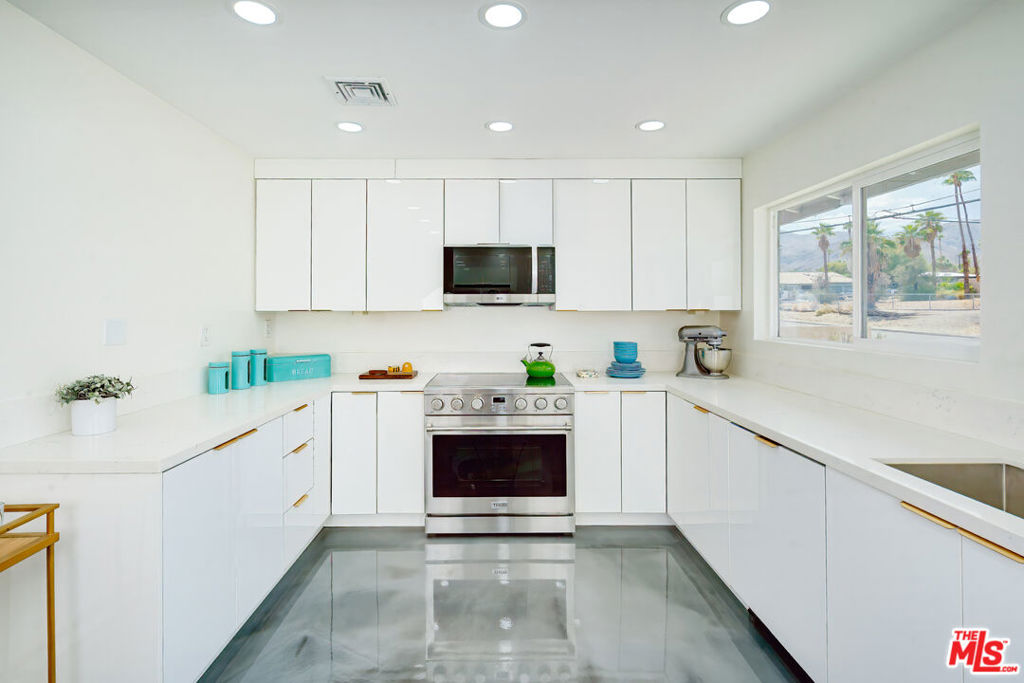 MLS #25588563 image #11