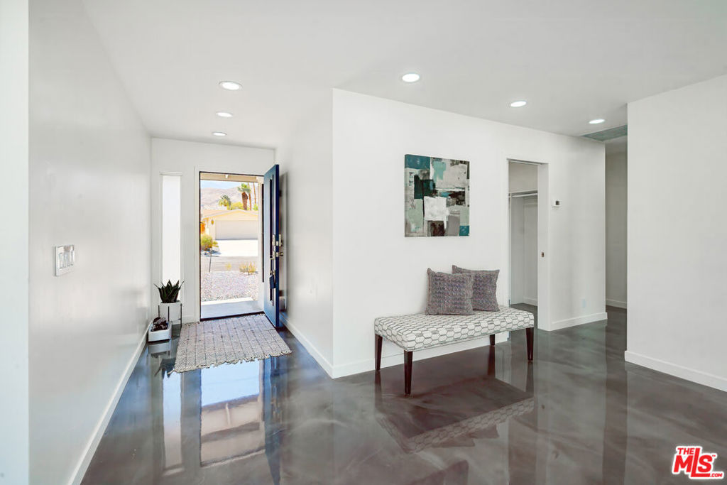 MLS #25588563 image #23