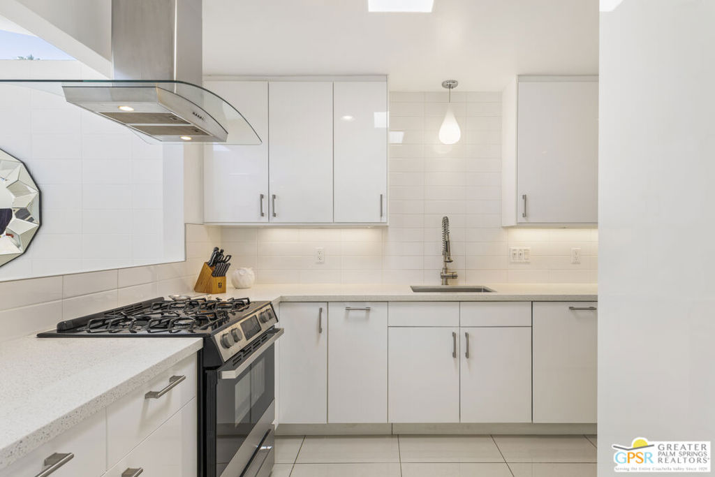 MLS #25588603PS image #11