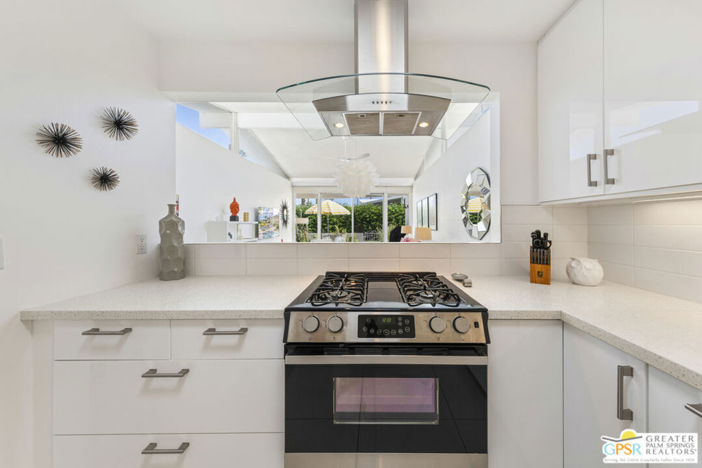 MLS #25588603PS image #12