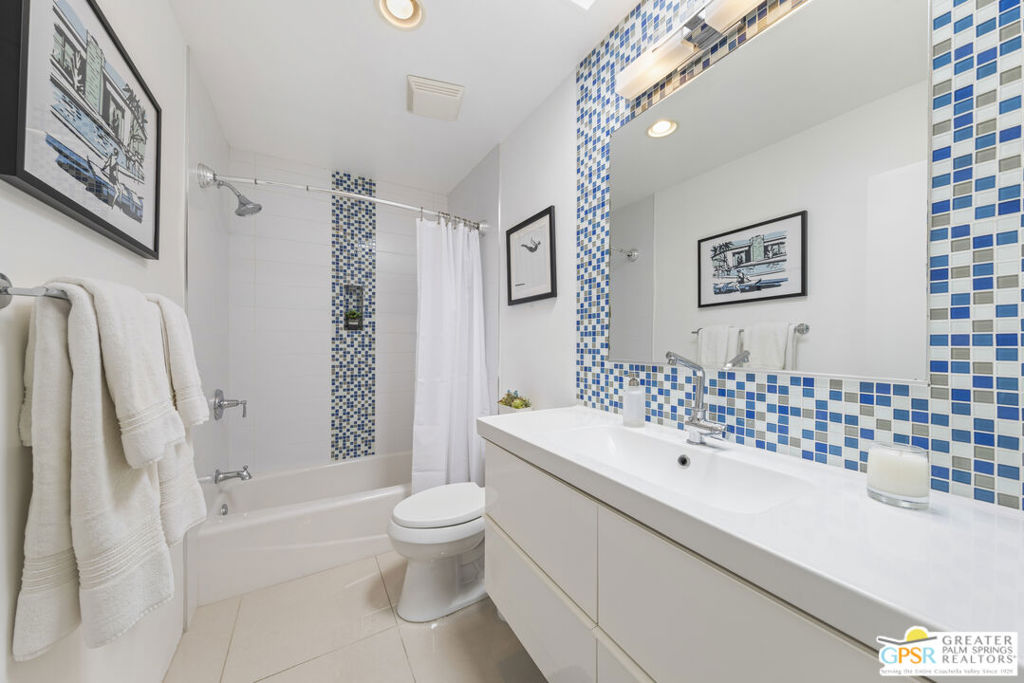 MLS #25588603PS image #25