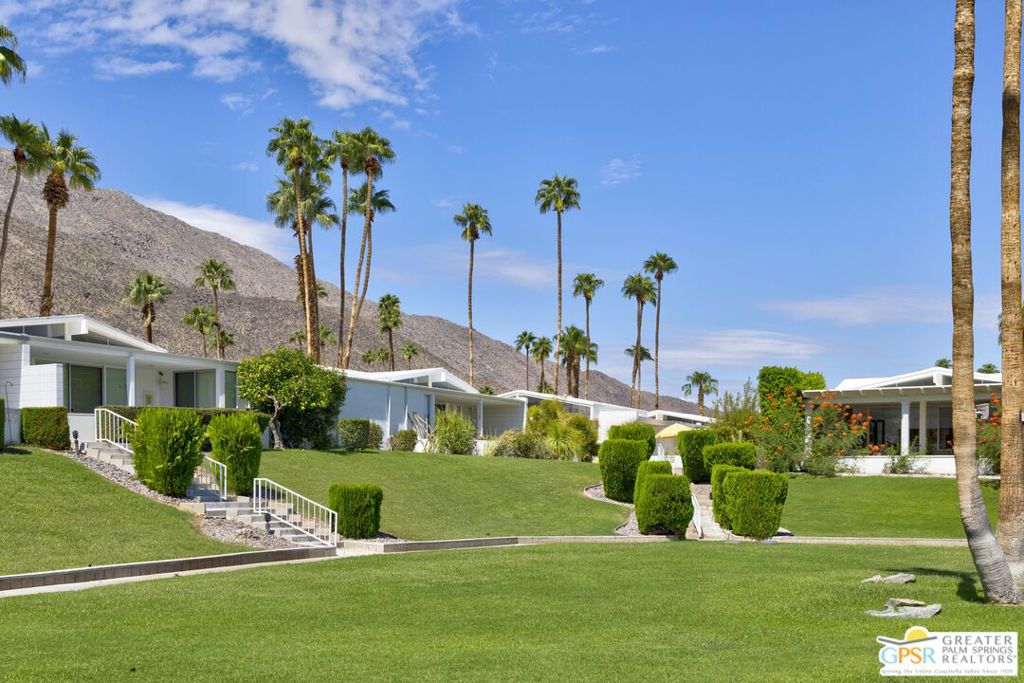 MLS #25588603PS image #33